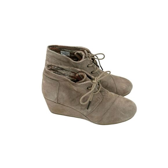 Toms Boots Desert Wedge Heels Lace Up Ankle Booties Beige Suede Comfort - Picture 3 of 9